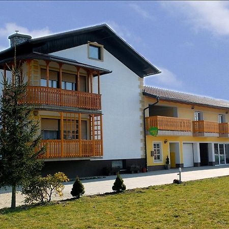Villa Tourist Farm Salamun Banovci Exterior foto